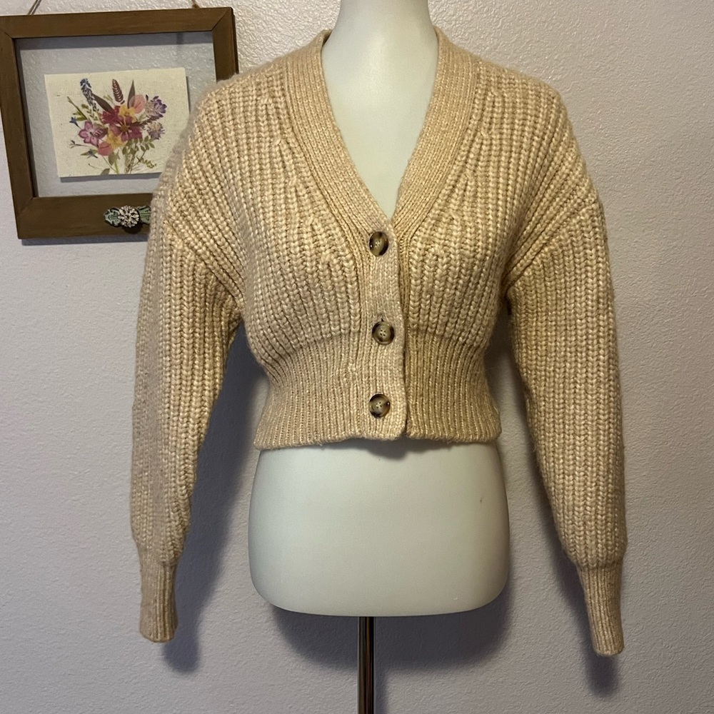 Chunky cropped cardigan
